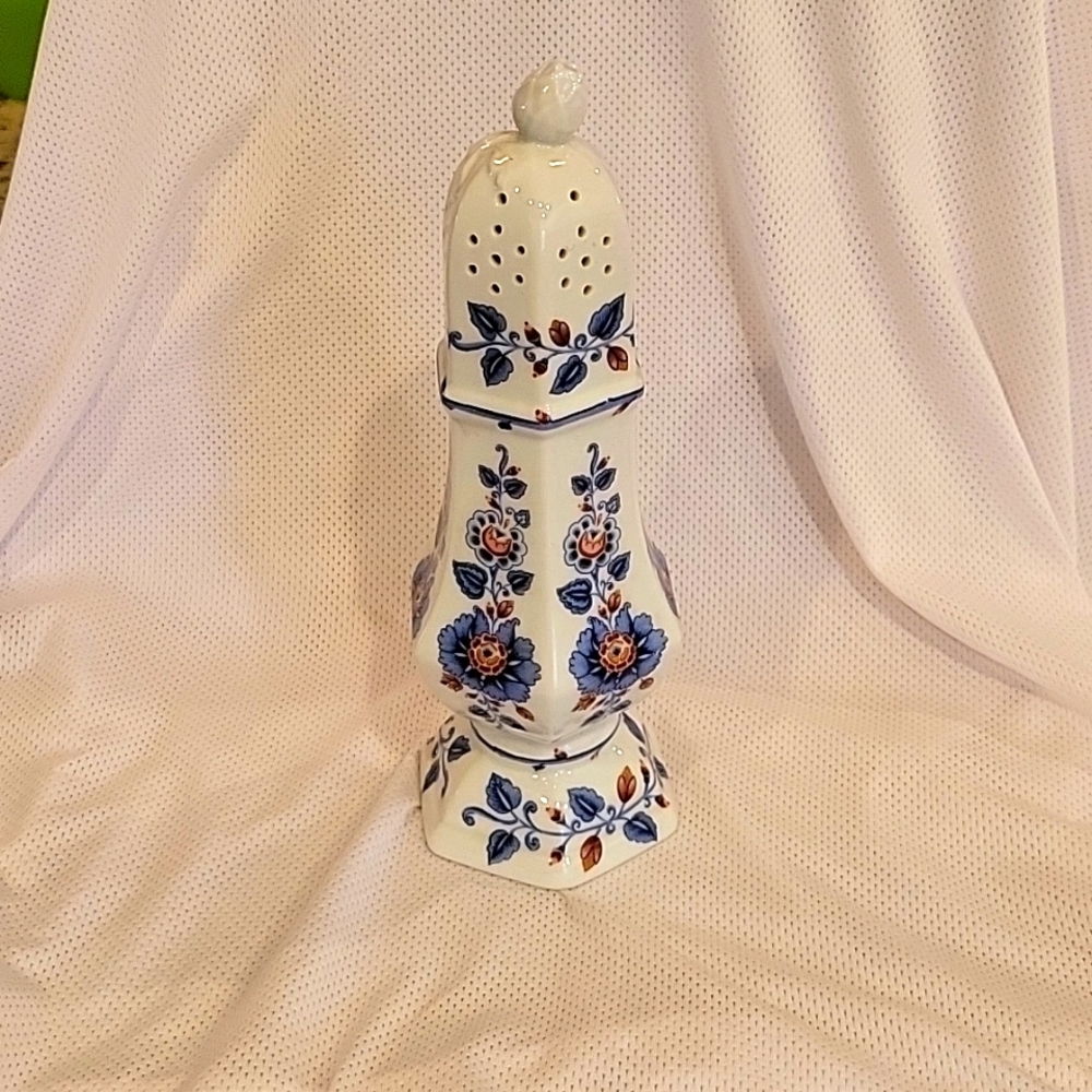 Vintage "Estee Lauder Duster"